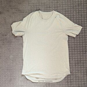 Lululemon License To Train Short Sleeve Shirt